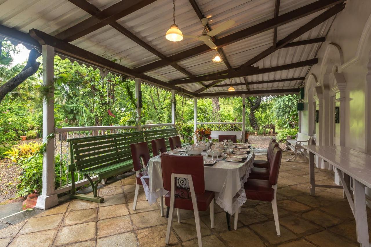 Saffronstays Firdaus Baug Khamshet Extérieur photo