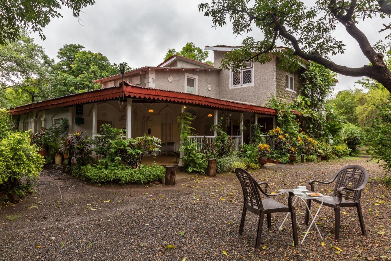 Saffronstays Firdaus Baug Khamshet Extérieur photo