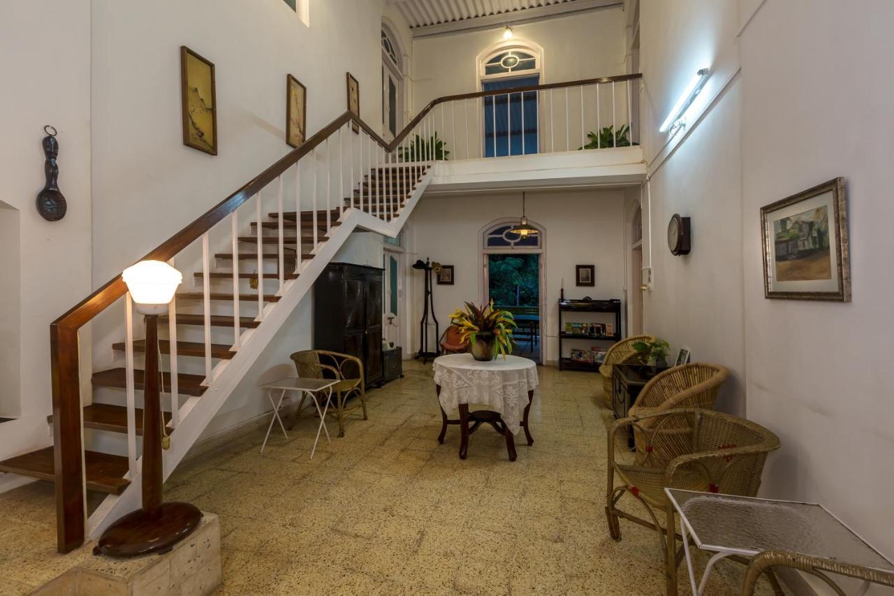 Saffronstays Firdaus Baug Khamshet Extérieur photo